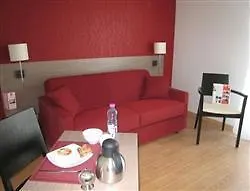Apts Sejours Et Affaires Les Rives Du Leman 2* Gex